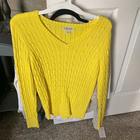 St. John's Bay Sweaters - St. John’s Bay Yellow Sweater